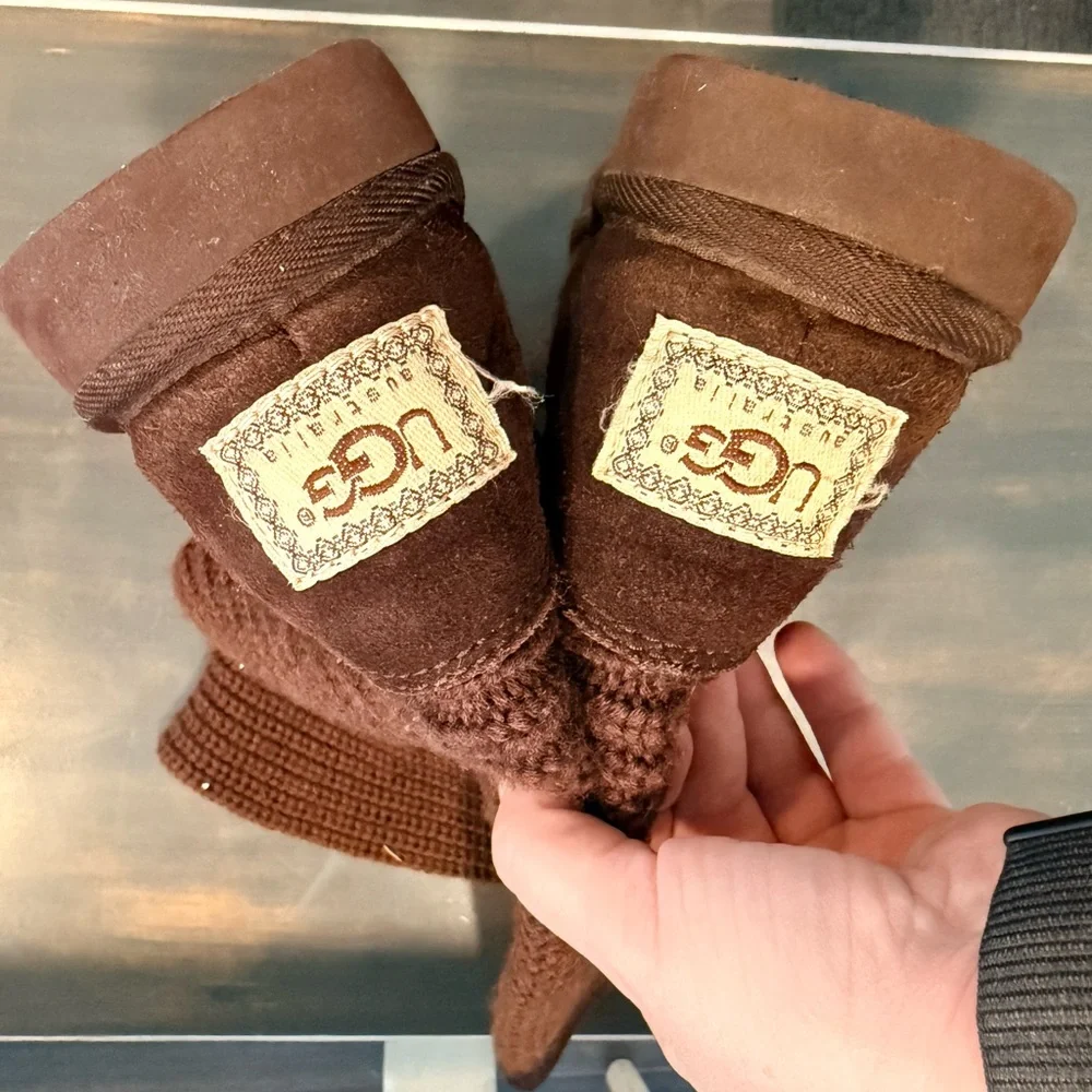 UGG Classic Cardy Knit Button Boots Brown Tall Sweater Boots Women’s Size 5